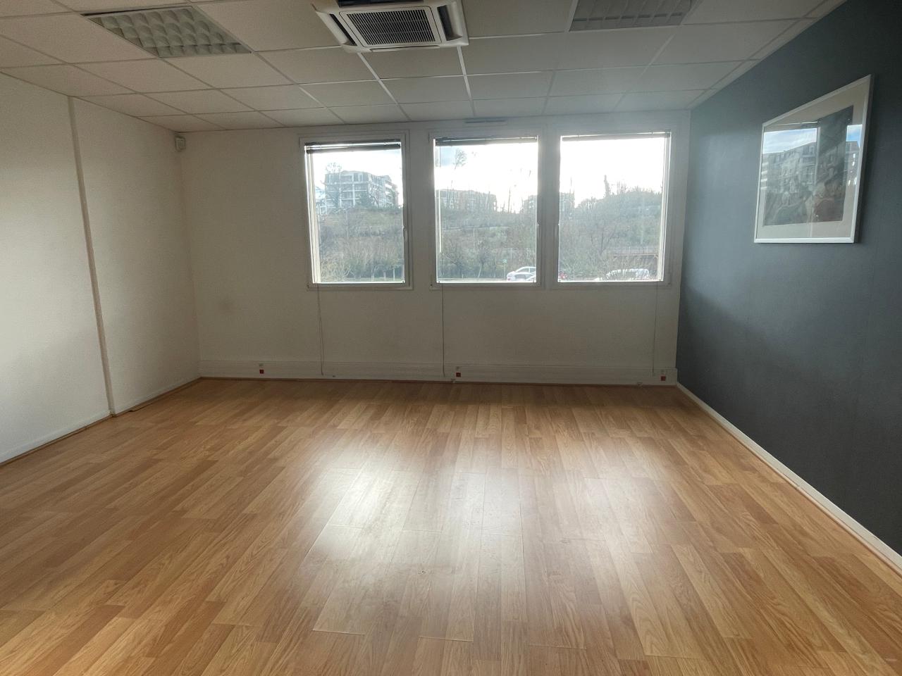 Bureau Cesson-Sévigné 314m² Location bureau Cesson-Sévigné Ille-et-Vilaine OLBUR2428396 5